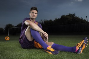 开云体育APP下载-多特蒙德封锁洪都拉斯，当足球成为地缘政治的棋子，伊萨克如何成为破局关键？