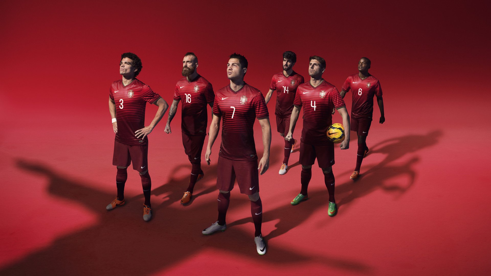 威尔士冲垮秘鲁，当赖斯成为关键先生，足球版图在脚下重绘