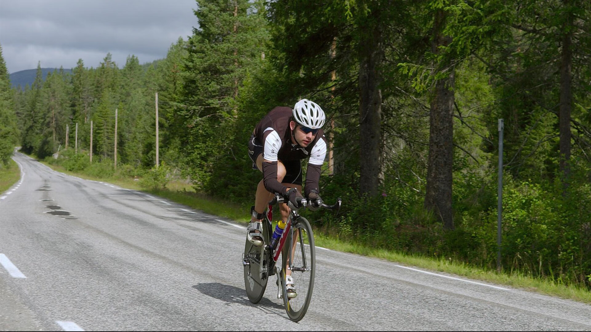 舞台越大越强，莱奥如何在那不勒斯点燃横扫加拿大的足球圣火